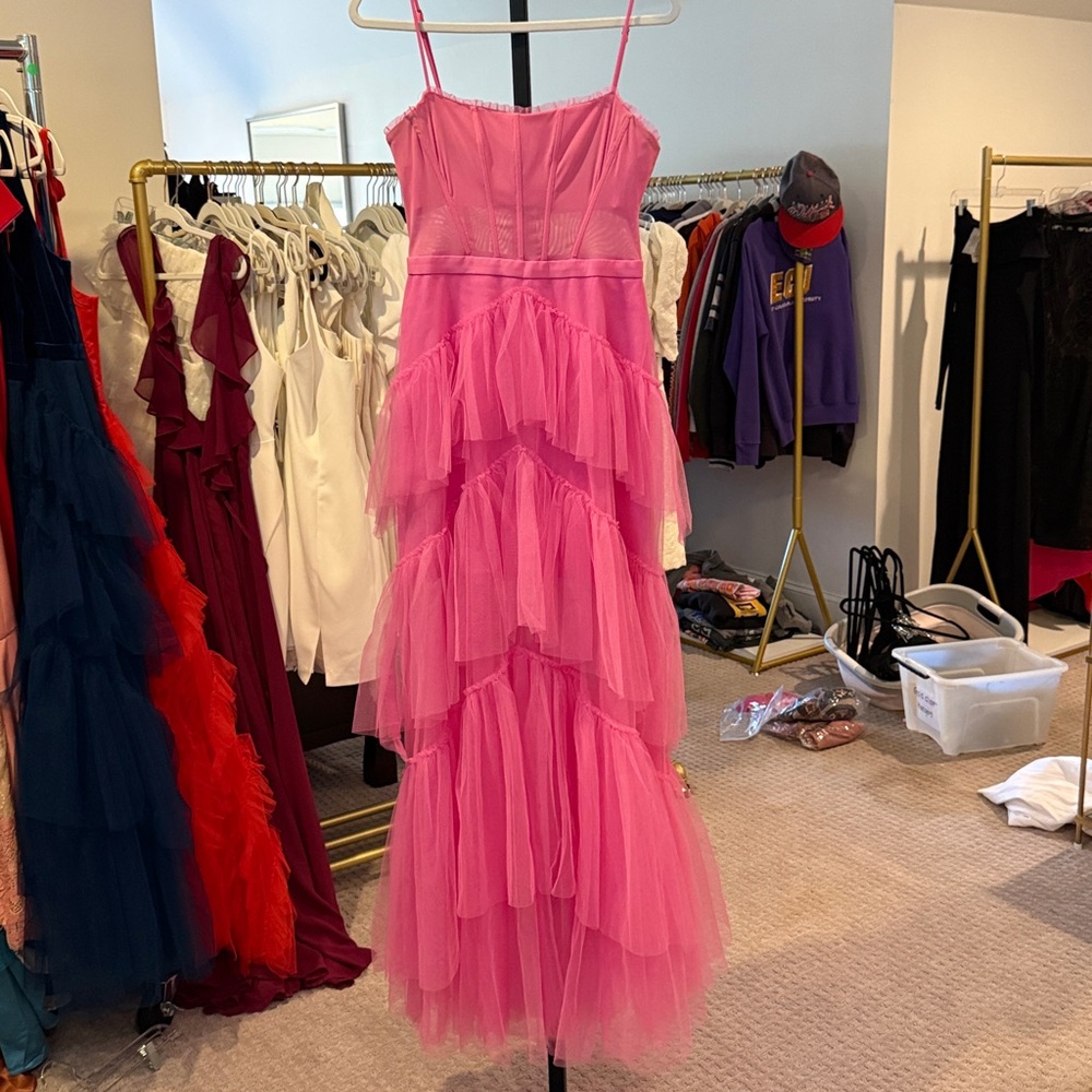 BCBGMAXAZRIA OLY Tiered Ruffle Tulle Gown flamingo pink size 8 - Picture 4 of 8